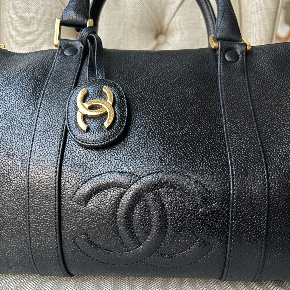 Authentic Vintage Chanel Caviar Boston bag - Picture 10 of 17